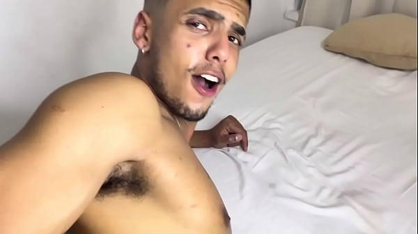 A szomszéd faszának a segglyukamat adom