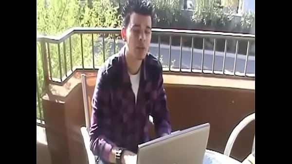 動画