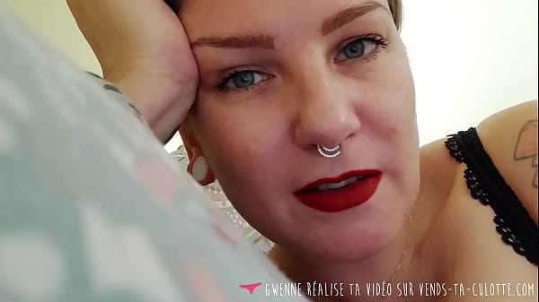 Vends-ta-culotte - Humiliation et rabaissement par une dominatrice sexy française - Perverse Gwenne