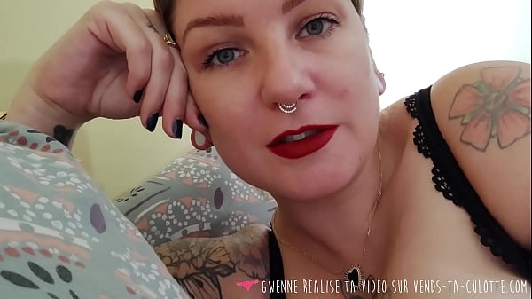 Vends-ta-culotte - Humiliation et rabaissement par une dominatrice sexy française - Perverse Gwenne