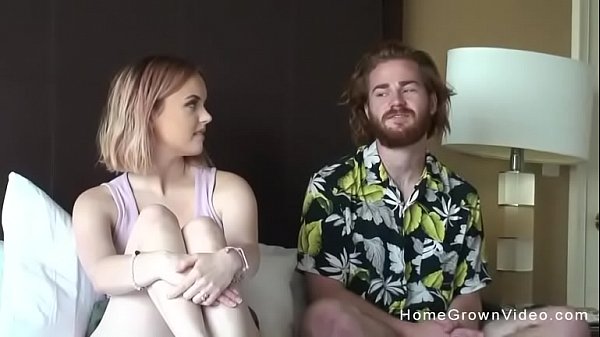 Real amateur couple couldnt wait to make a porno