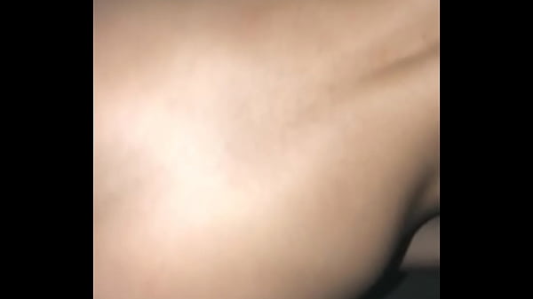 Novinha na Gloryhole