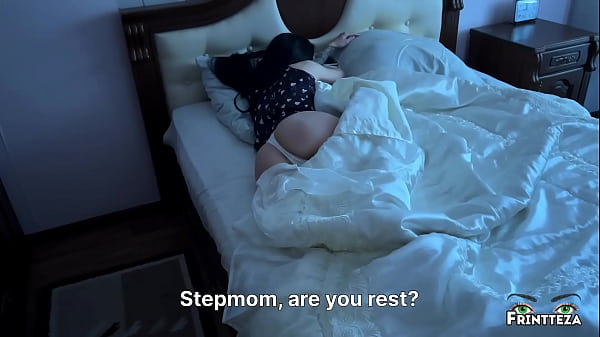 Stepmom and StepSon Share Bed. ThroatPie