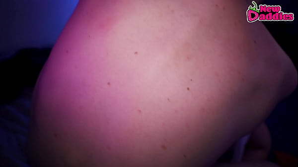 Novata e 19 anos ~ Nicole Luva Boquete e Foda na Cara ~ NewDaddies ~ xxx