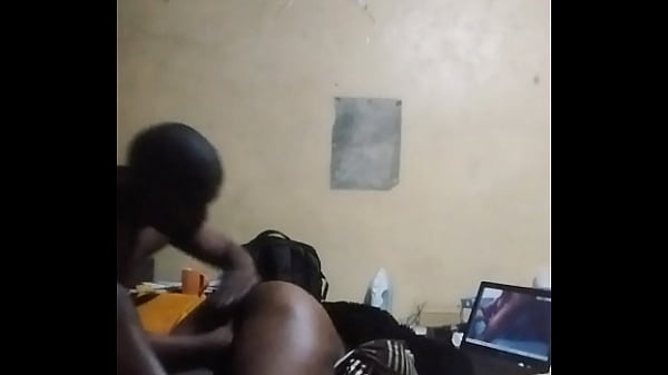 Viszonozni ami a képernyőn volt