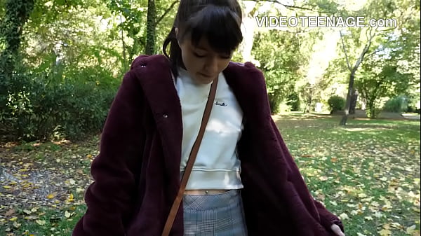 lovely teen girl first porn casting