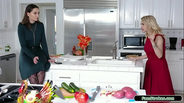 Stepdaughter is tied up for dinner