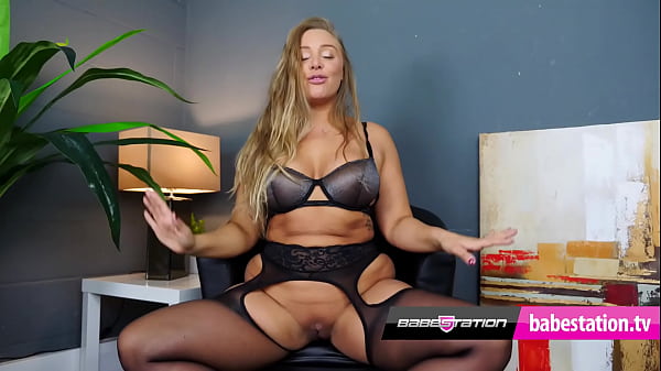 Blonde Beth Bennett JOI in ripped nylons