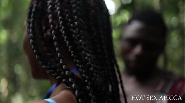 je n'arrive pas  a la pénétrer avec ma grosse bite