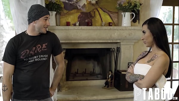 Stepmom Likes It Up The Ass - Lily Lane