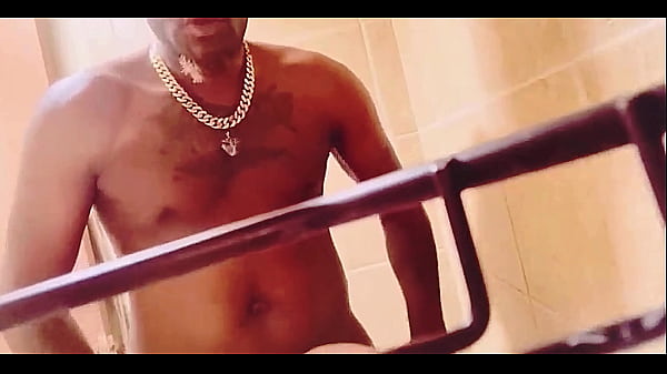 I don’t talk during sex I just enjoy the booty cheeks Thumbnail