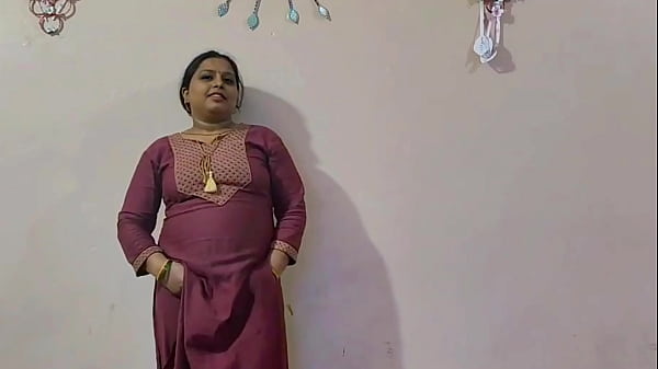 A szomszéd fiú durván megbassza a feleségemet