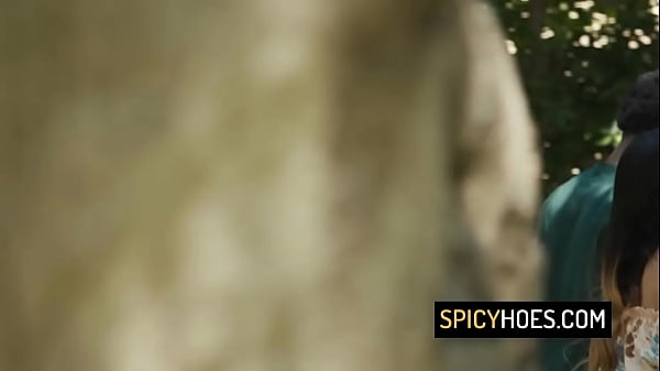 Tiny asian babe finds comfort in her boyfriend’s huge BBC – Phoebe Kalib