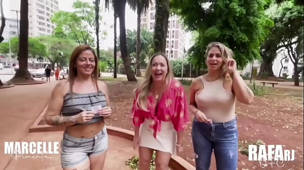 BBC arromba três milfs gostosas e rabudas, parte 2.
