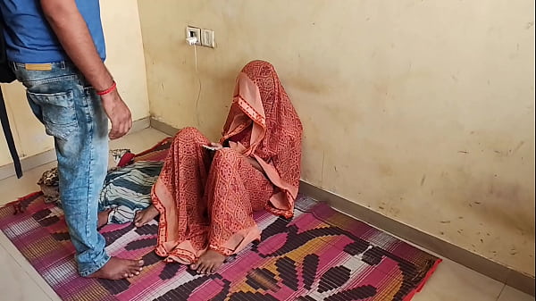 Peitos enormes, bunda grande, Desi Bhabhi despida e fodida