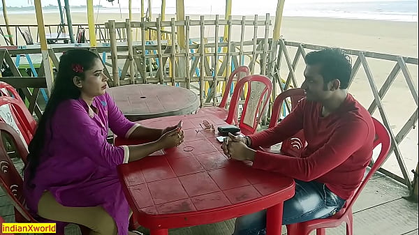 Kolkata Bengali wife Sudden romantic Sex with unknown Boy!