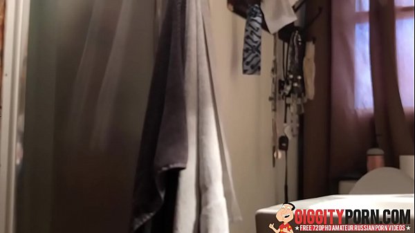 18-Year-Old Sister was Taking a Shower and Lit up on a Hidden Camera (21 min) Russian Video | PussySpace