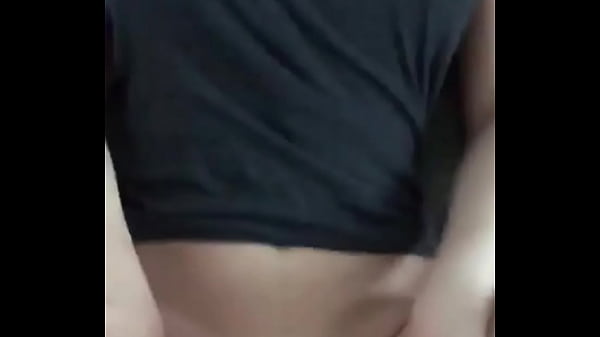 健身房认识得少妇，给你们看看前面【约炮教程52pao.me】