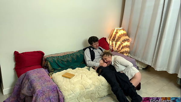Stepdaughter keeps cuming everywhere and gets her stepdad to fuck her hard