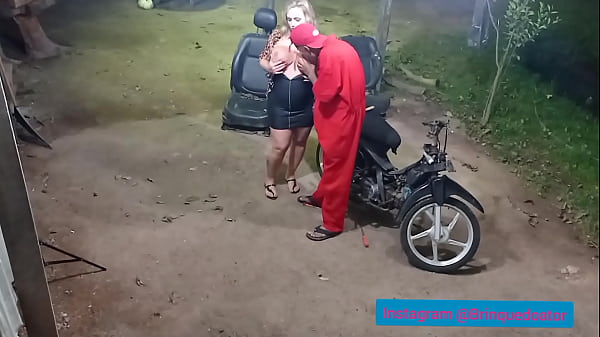Corninho trouxe a mulher loira para Inês Ventura pagar a dívida do mecânico ??  pago com xerecard Inês Ventura