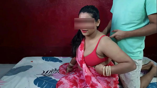 Horny stepmom said son close my bra hook, then step mom's bed tore sex in Hindi Thumbnail