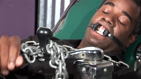 FEMALE DOMINATION – EBONY HARDCORE ANALSEX – THE FUCKVIDEO!!!!