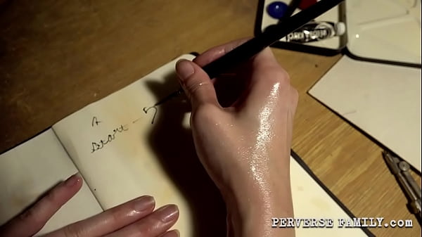 PERVERSE FAMILY Anna’s Anal Study