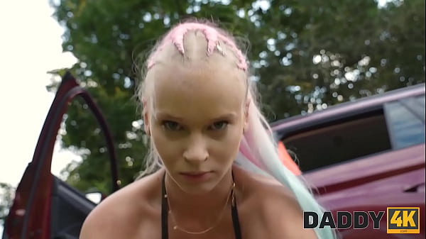 DADDY4K. Daddys Wood