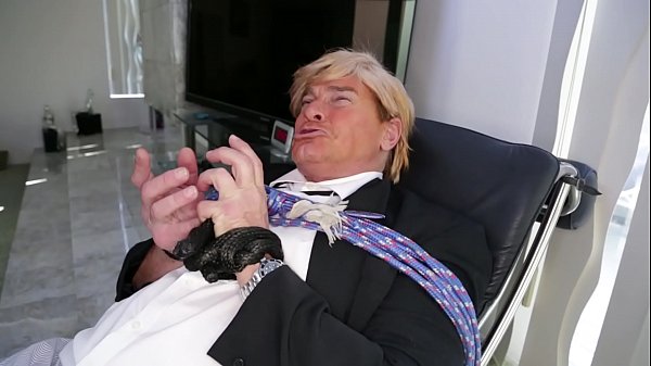 Cuckold Trump - Obama Bangs Melania While Donald Is To Watch