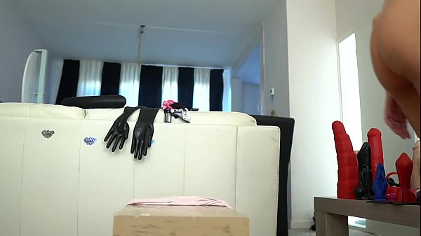 Expanding my Asshole *** FREE on Camgangster.com