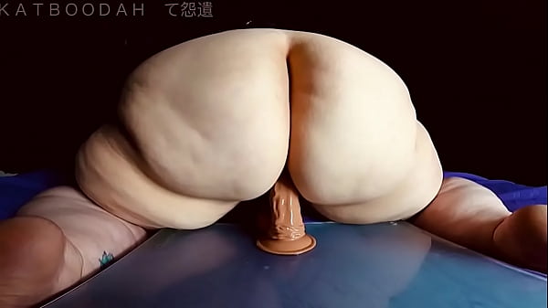 INCREDIBLE FAT Ass Goddess White/BBC Cock Riding