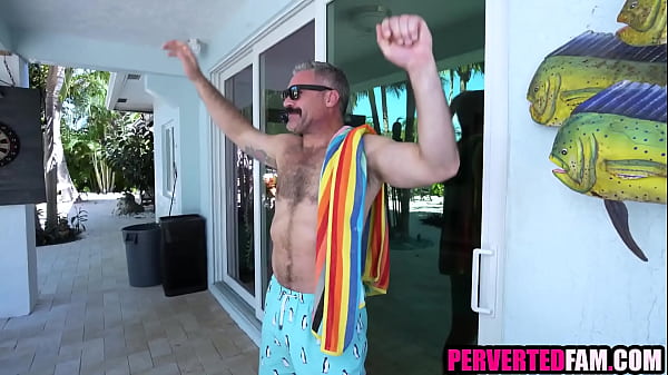 Stepdaughter offered him anal