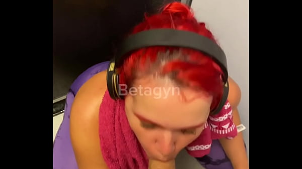 FUCKING WITH THE GYM STAFF Thumbnail