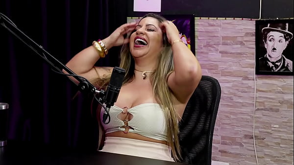 Három férfival készített menázst, inkább nőkkel forgat akiket kedvel