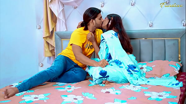 Indian desi bhabhi taught her devar sex lesson How to do sex