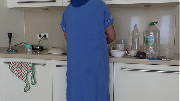 Algerian Cuckold Milf Living in Paris