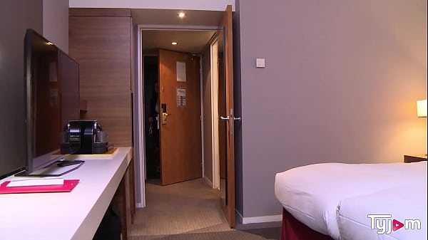 Romanian beauty Shalina Devine really into hard fucking sodomy