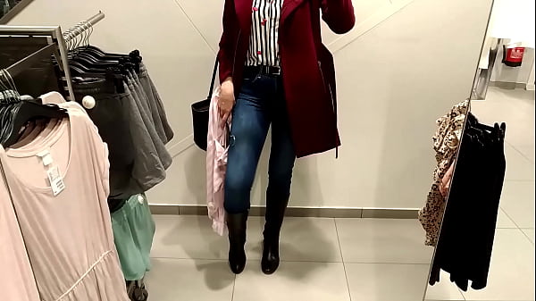 Public shopping in wet jeans, squirt x3 Thumbnail