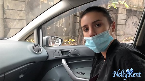 Stranger helps her to lift the bags in exchange of a blowjob in his car.Caught in public giving a blowjob