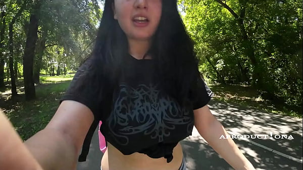 Wetting Jeans in Public and Public Blowjob Thumbnail
