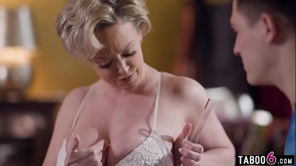 Huge tits MILF stepmom Dee Williams helped her stepson out with math