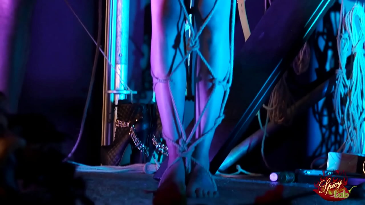 bondage show Bondage show on the stage for Yukikon and Ama Monica - XVIDEOS.COM