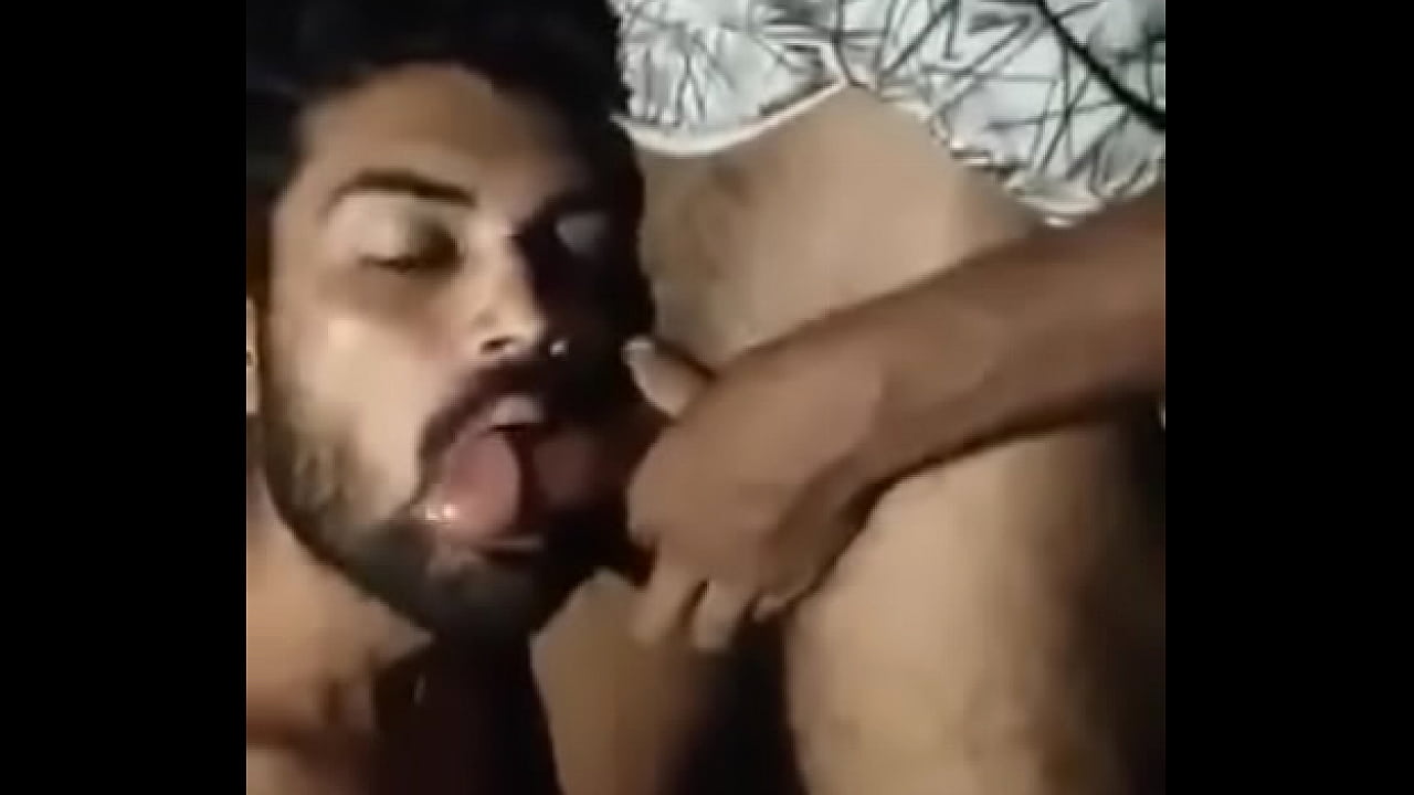 Tamil top and kannada bottom at bangalore - XVIDEOS.COM