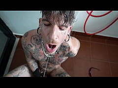  - Uma foda bareback e hard com Pig Boy