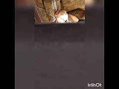  - esposa espiandola no se da cuenta