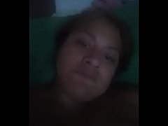  - Desiree se mete los dedos