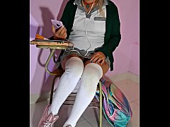  - Joi en español, quiero tu leche escurriendo por mis bragas Colegiala mexicana