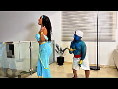  - Princesa Jasmilla e o Genio An&atilde;o da rola azul em uma foda encantada diretamente do Mundo de Alladin
