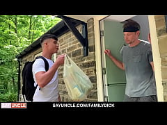  - Stepson visits stepdaddy after he divorced Stepmom